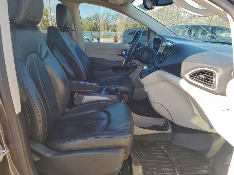 2017 CHRYSLER PACIFICA T #3297043548