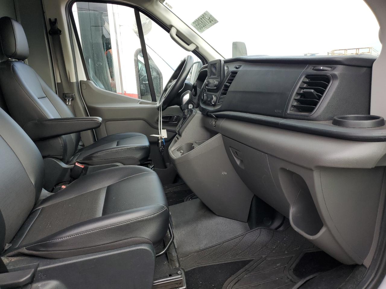 Lot #3309389967 2023 FORD TRANSIT T-