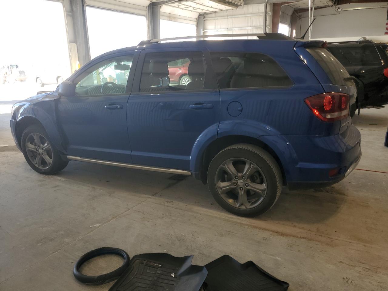 DODGE JOURNEY CROSSROAD