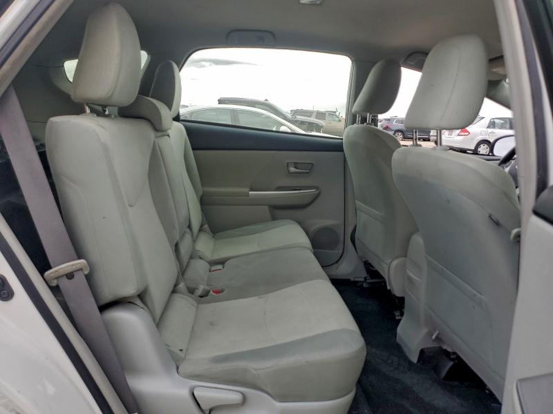 2013 TOYOTA PRIUS V #3297145515