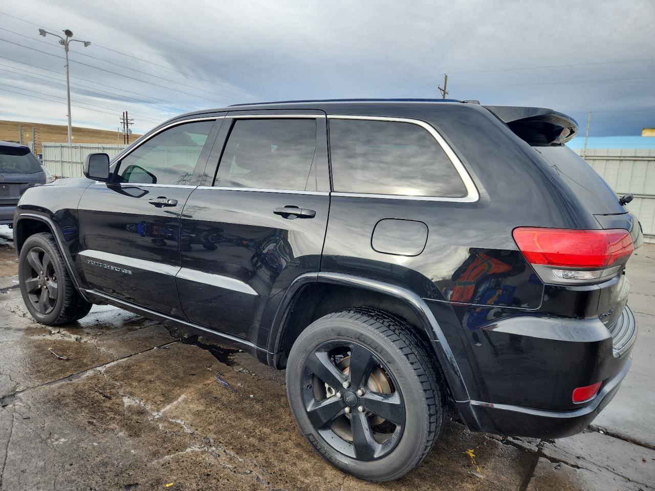 JEEP GRAND CHEROKEE LAREDO