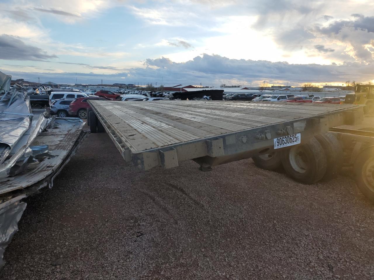 Lot #3301724370 2017 DORSEY TRAILER