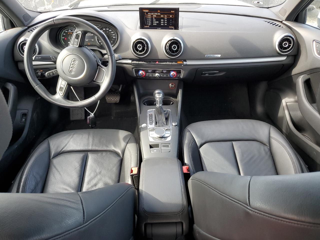 AUDI A3 E-TRON PREMIUM ULTRA