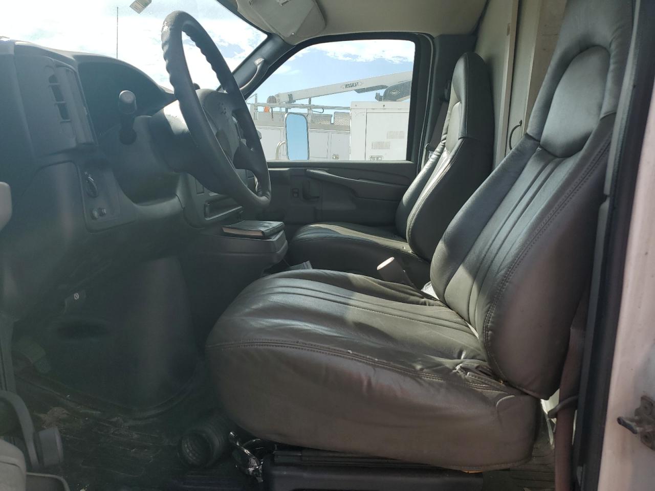 Lot #3317995944 2005 CHEVROLET EXPRESS G3