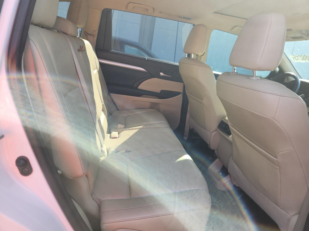 TOYOTA HIGHLANDER XLE