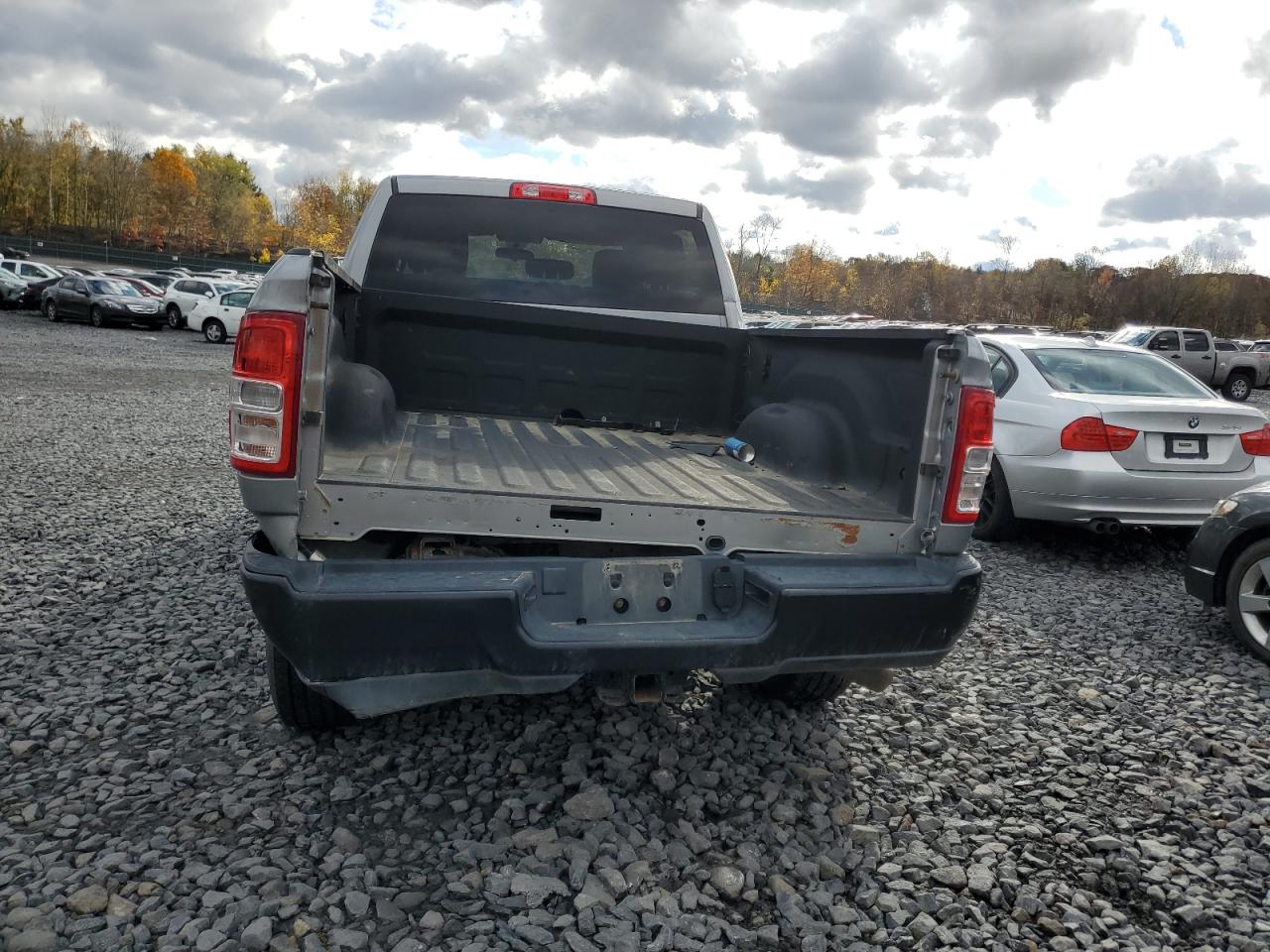 RAM 2500 TRADESMAN