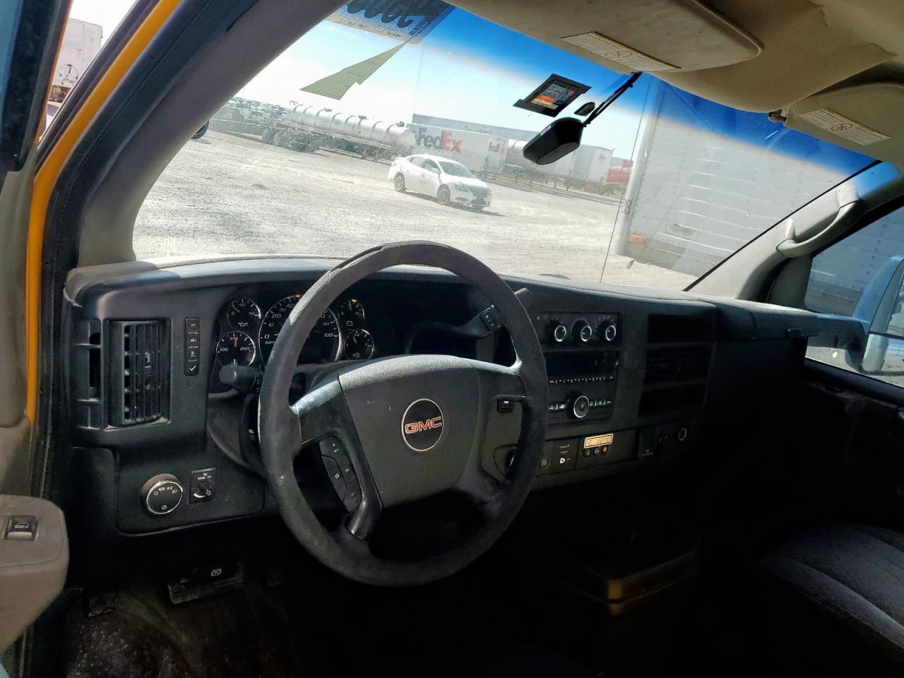 GMC SAVANA CUTAWAY G3500