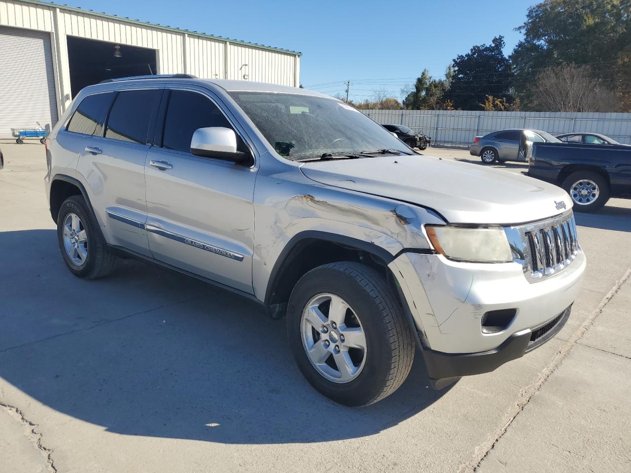 JEEP GRAND CHEROKEE LAREDO