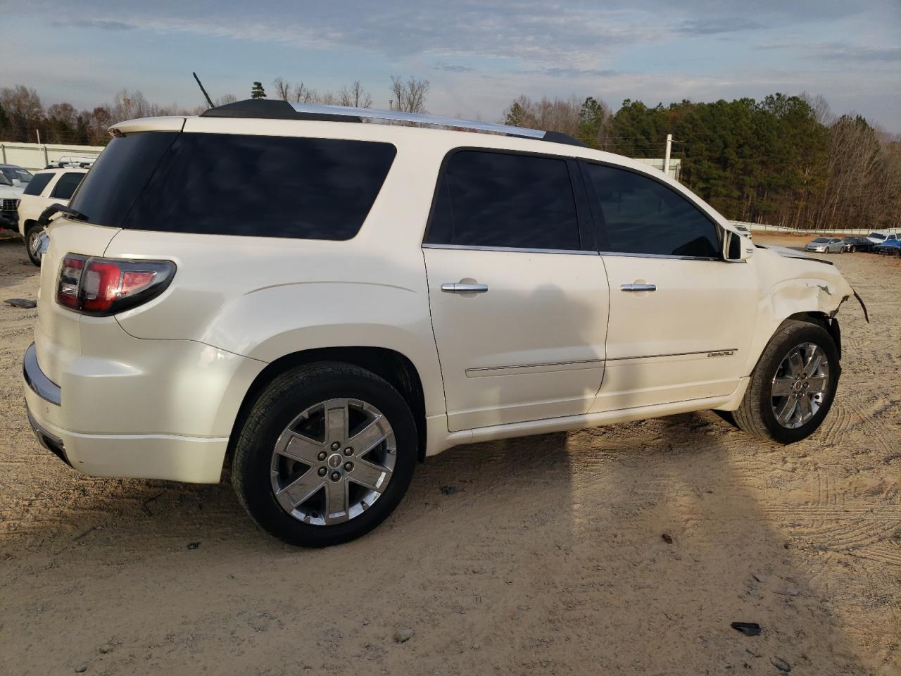 Lot #3301792335 2014 GMC ACADIA DEN