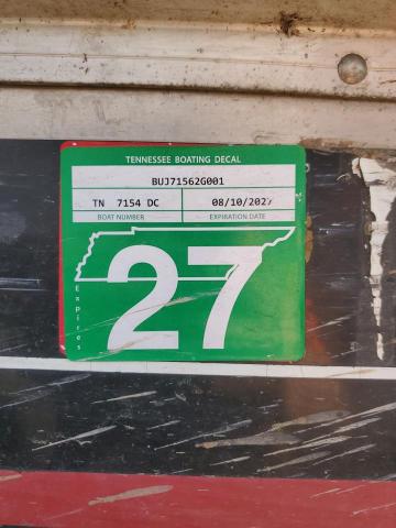 2001 TRACKER BOAT #3304632988