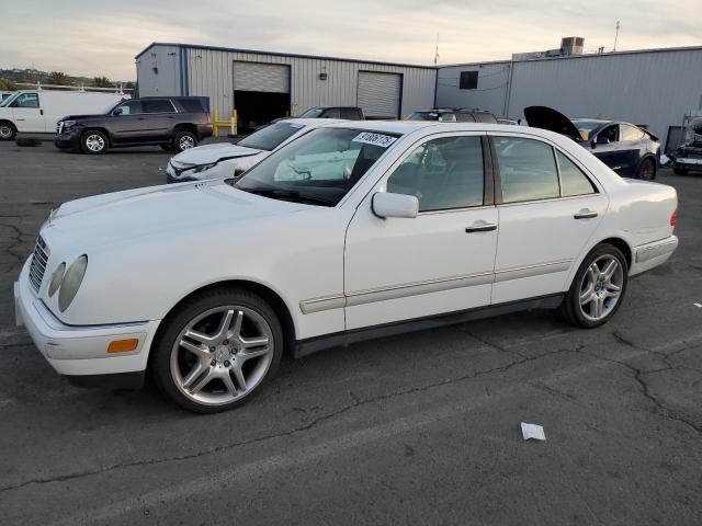 Global Auto Auctions: 1997 MERCEDES-BENZ E 320