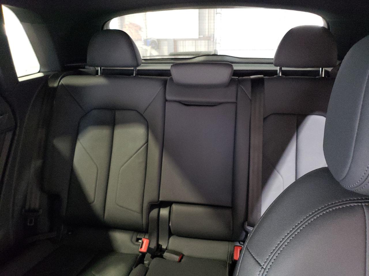 AUDI Q3 PREMIUM PLUS S-LINE