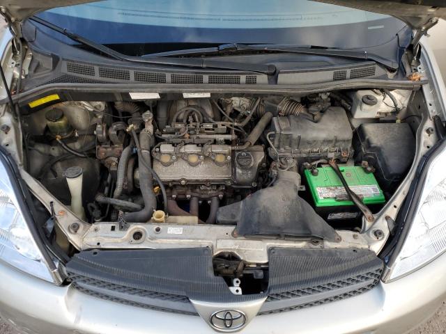 2005 TOYOTA SIENNA XLE #3311719238