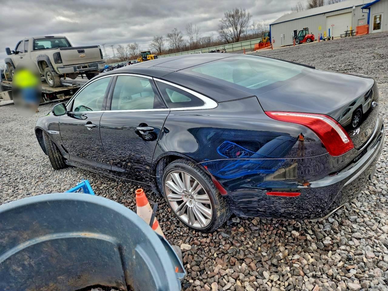 JAGUAR XJ SUPERCHARGED