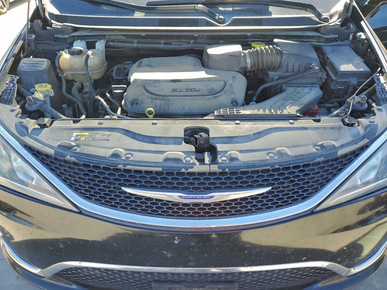 CHRYSLER PACIFICA TOURING L