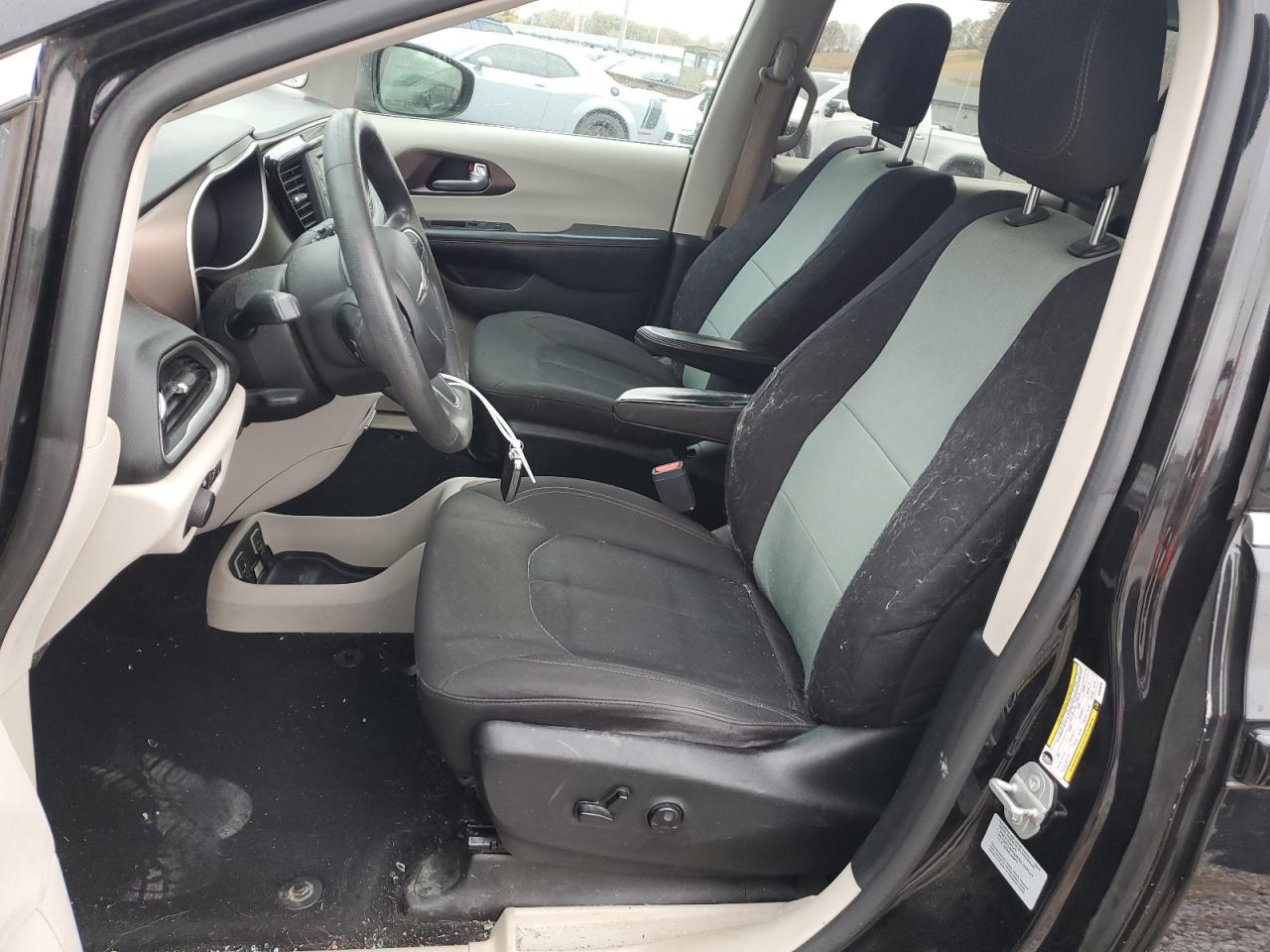 CHRYSLER PACIFICA TOURING