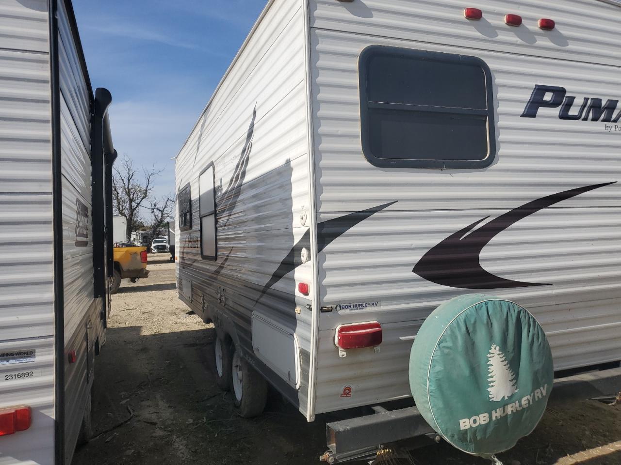 Lot #3285102401 2011 PUMA 5TH WHEEL