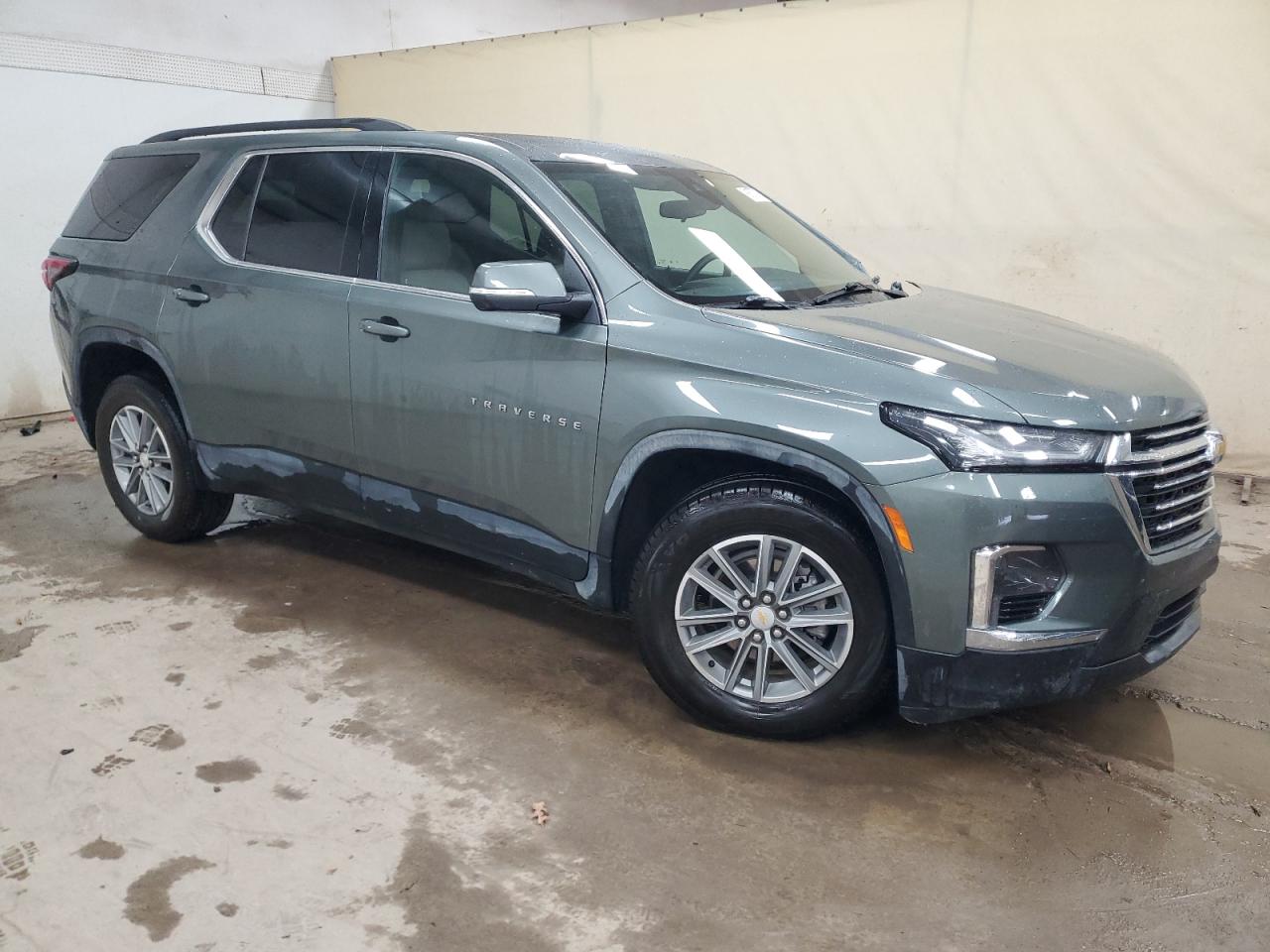 CHEVROLET TRAVERSE LT