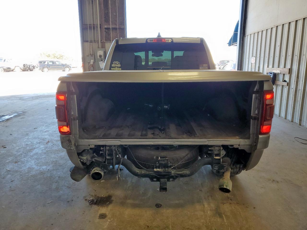 Lot #3317084982 2019 RAM 1500 LARAM