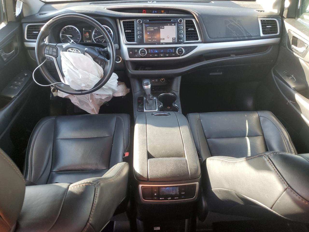 TOYOTA HIGHLANDER SE