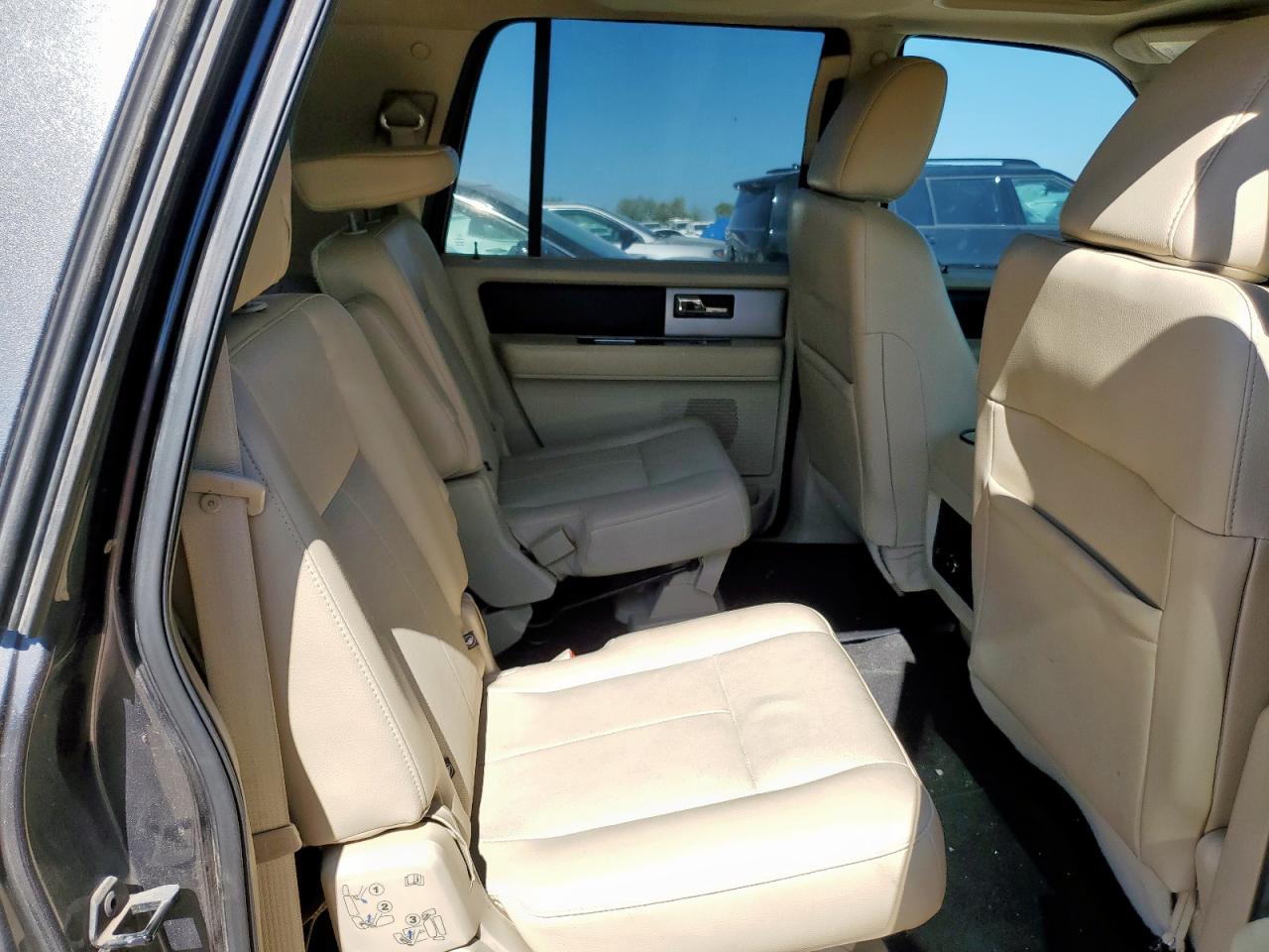 FORD EXPEDITION EL XLT