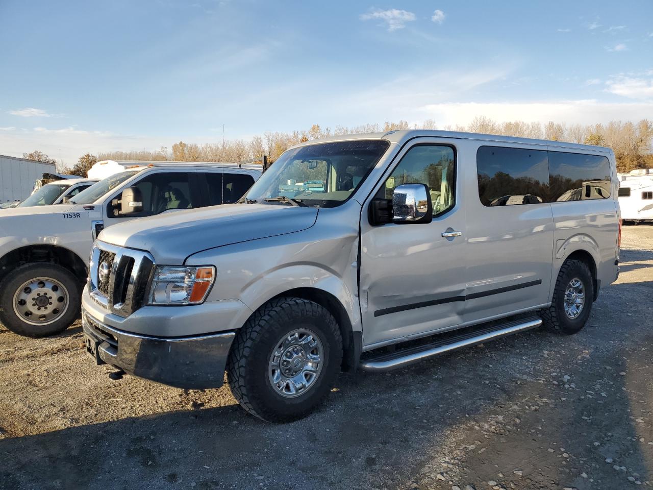 NISSAN NV3500 3500 S
