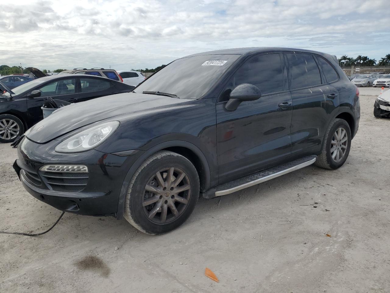 PORSCHE CAYENNE