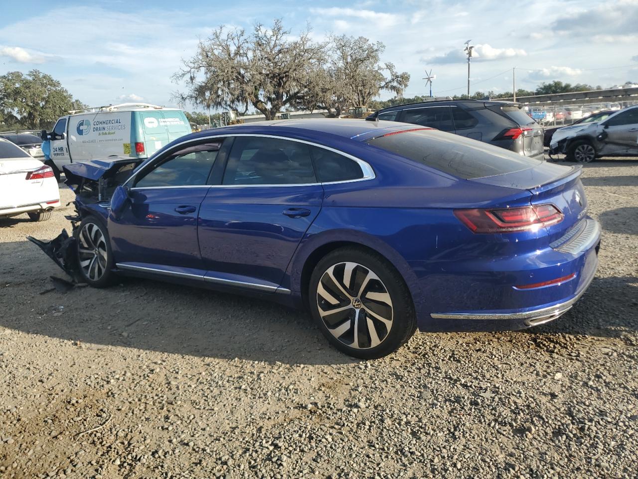 VOLKSWAGEN ARTEON SEL R-LINE