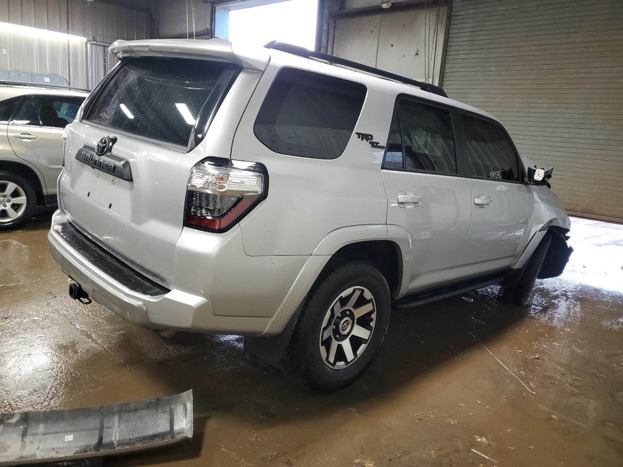 TOYOTA 4RUNNER SR5 PREMIUM