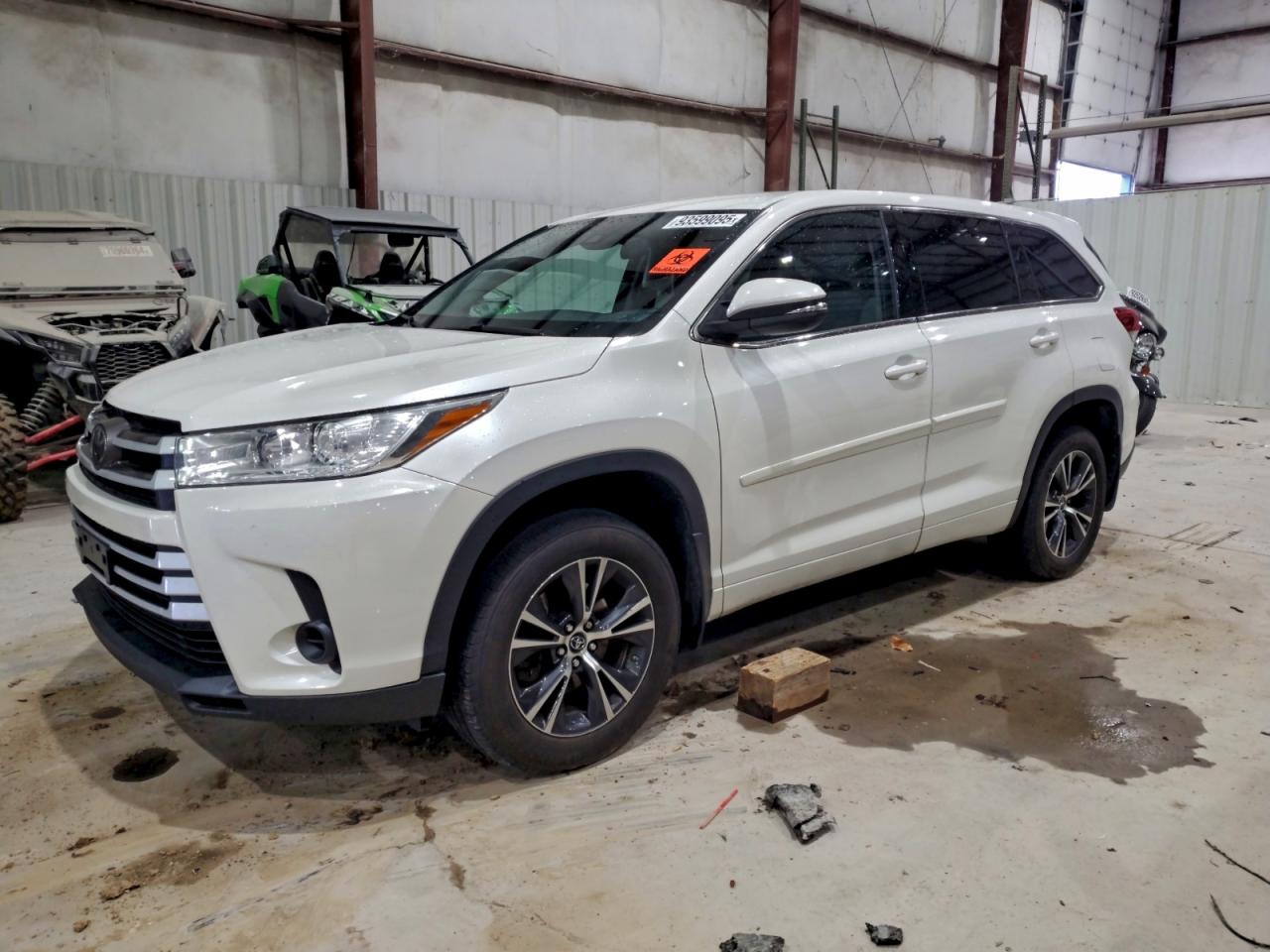 TOYOTA HIGHLANDER LE