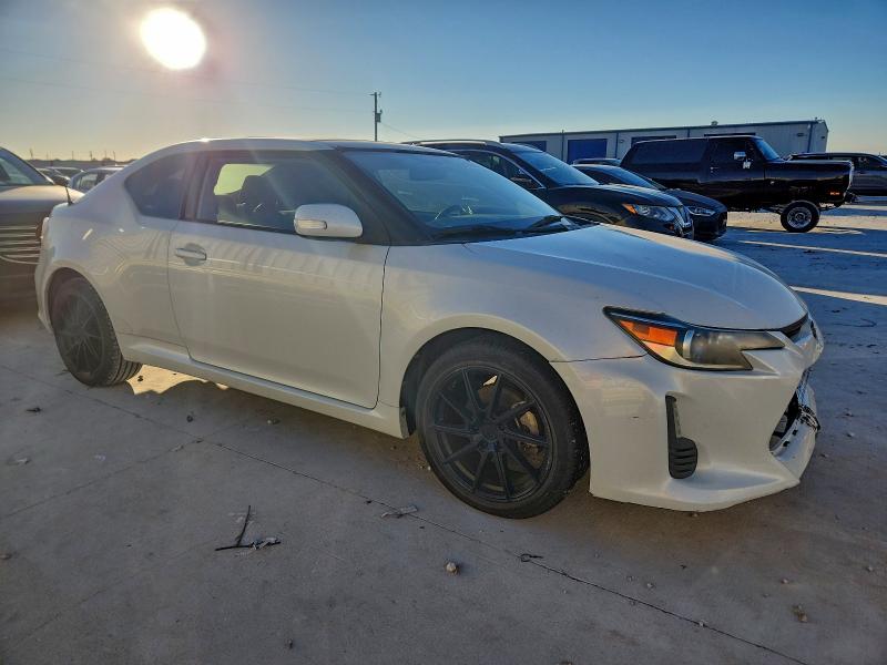 2016 TOYOTA SCION TC #3304890563