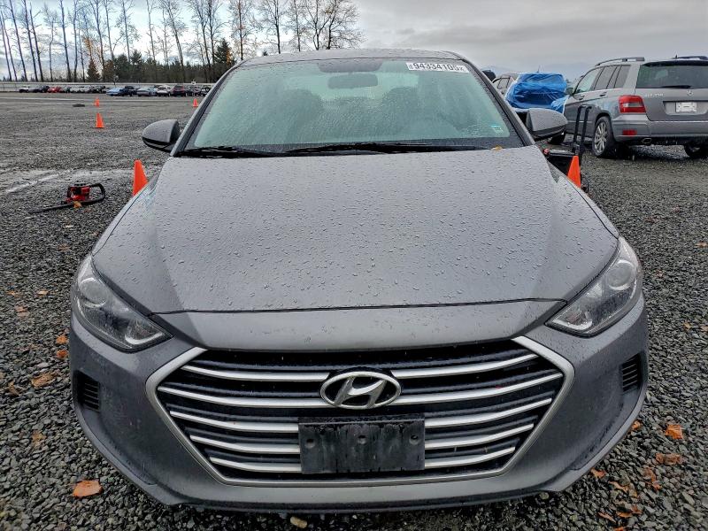 2018 HYUNDAI ELANTRA SE #3302964624