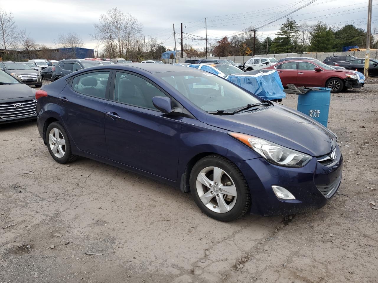 Lot #3301983461 2013 HYUNDAI ELANTRA GL