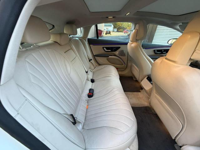 2022 MERCEDES-BENZ EQS SEDAN W1KCG2DB5NA014130