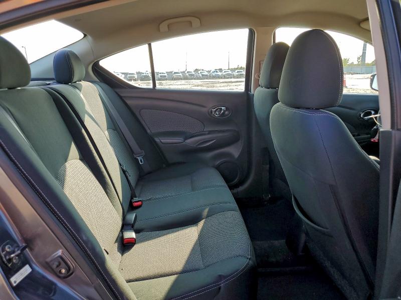 2015 NISSAN VERSA S #3303671927