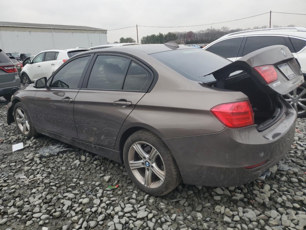 BMW 3 SERIES I