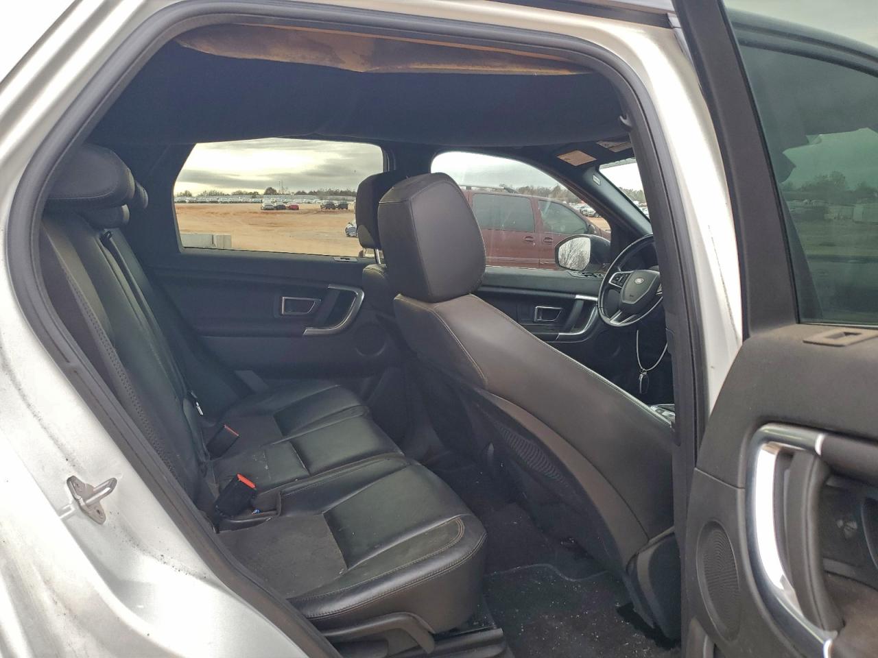 LAND ROVER DISCOVERY SE