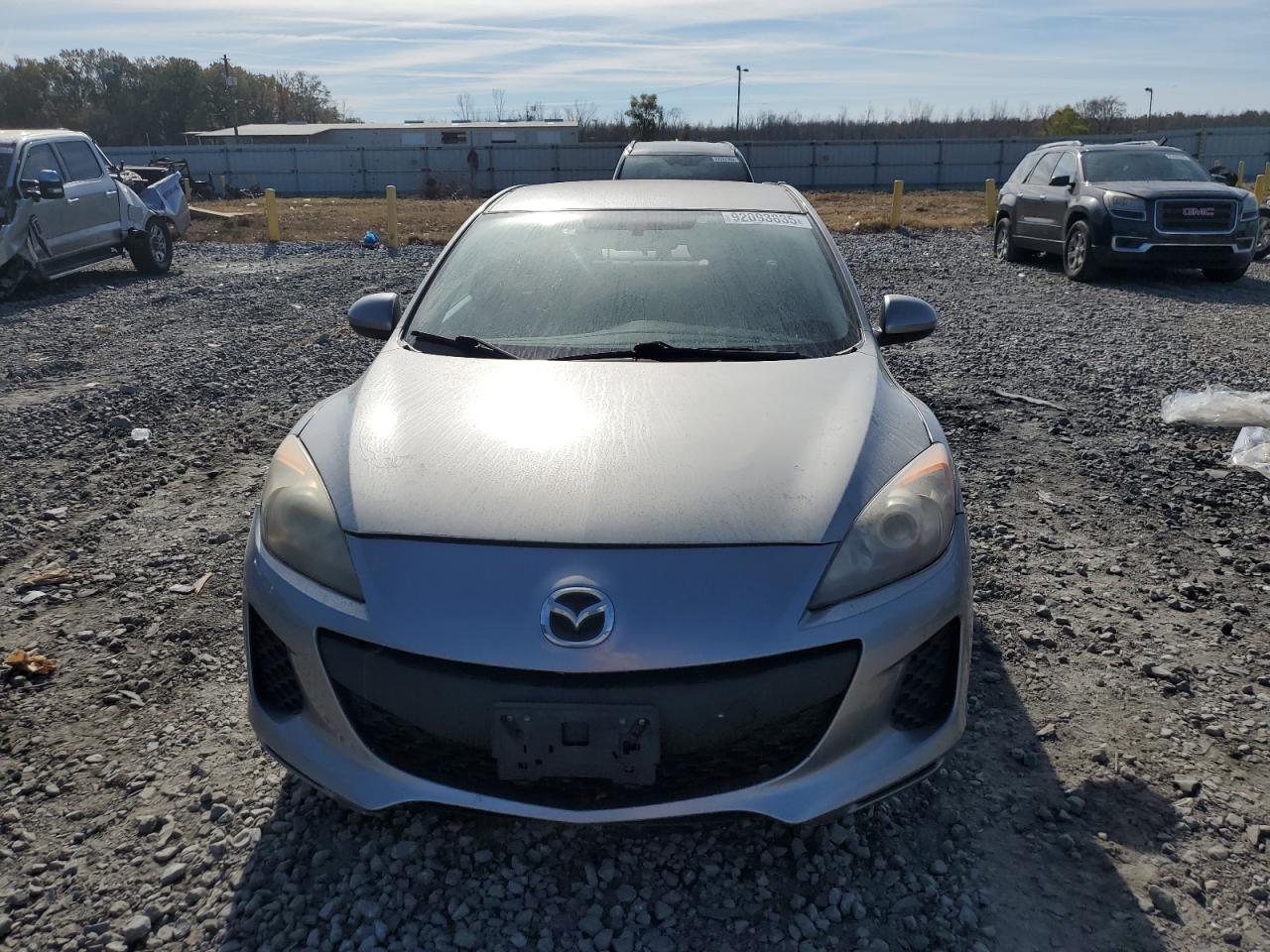 MAZDA 3 I