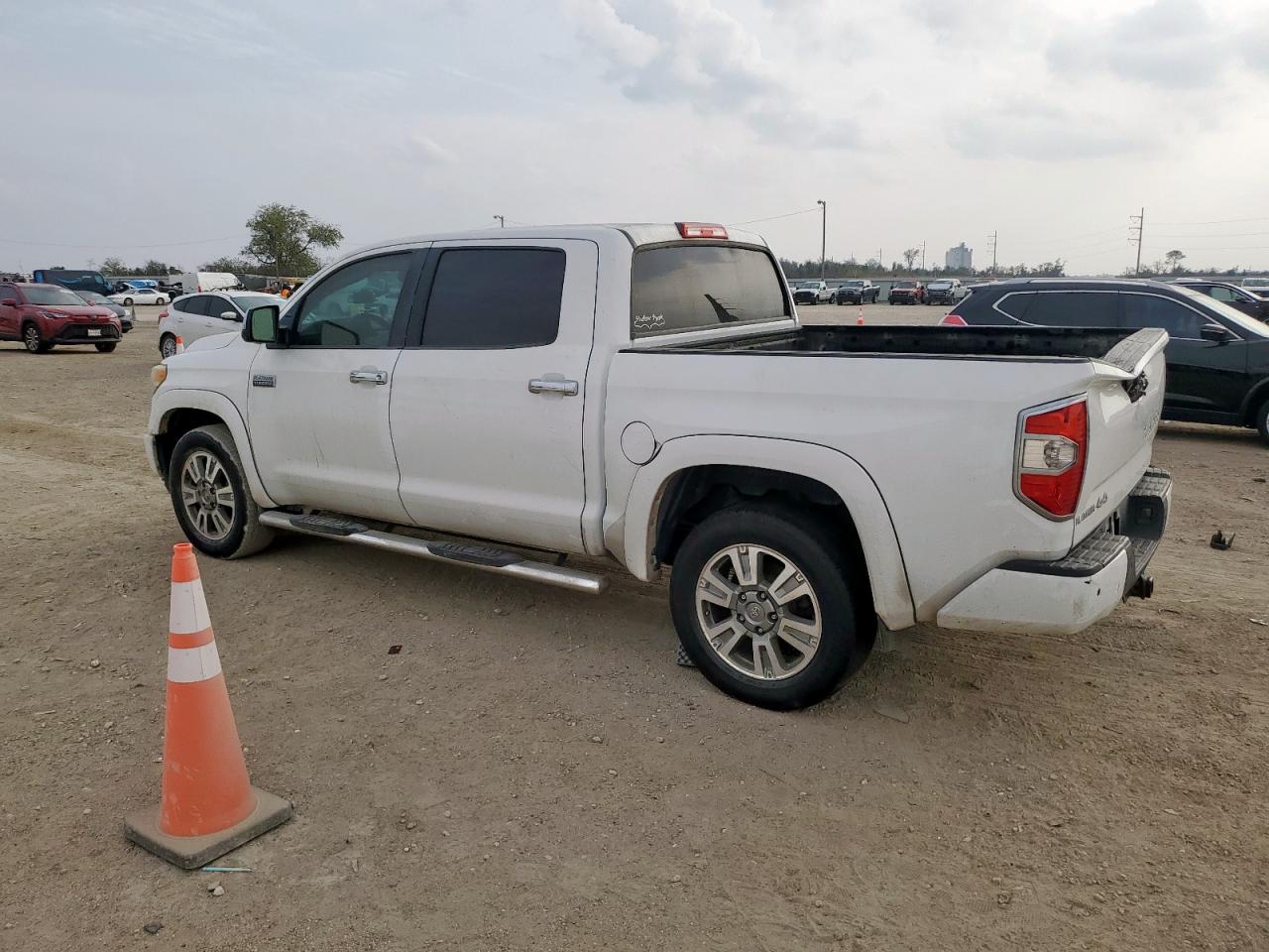 TOYOTA TUNDRA CREWMAX 1794