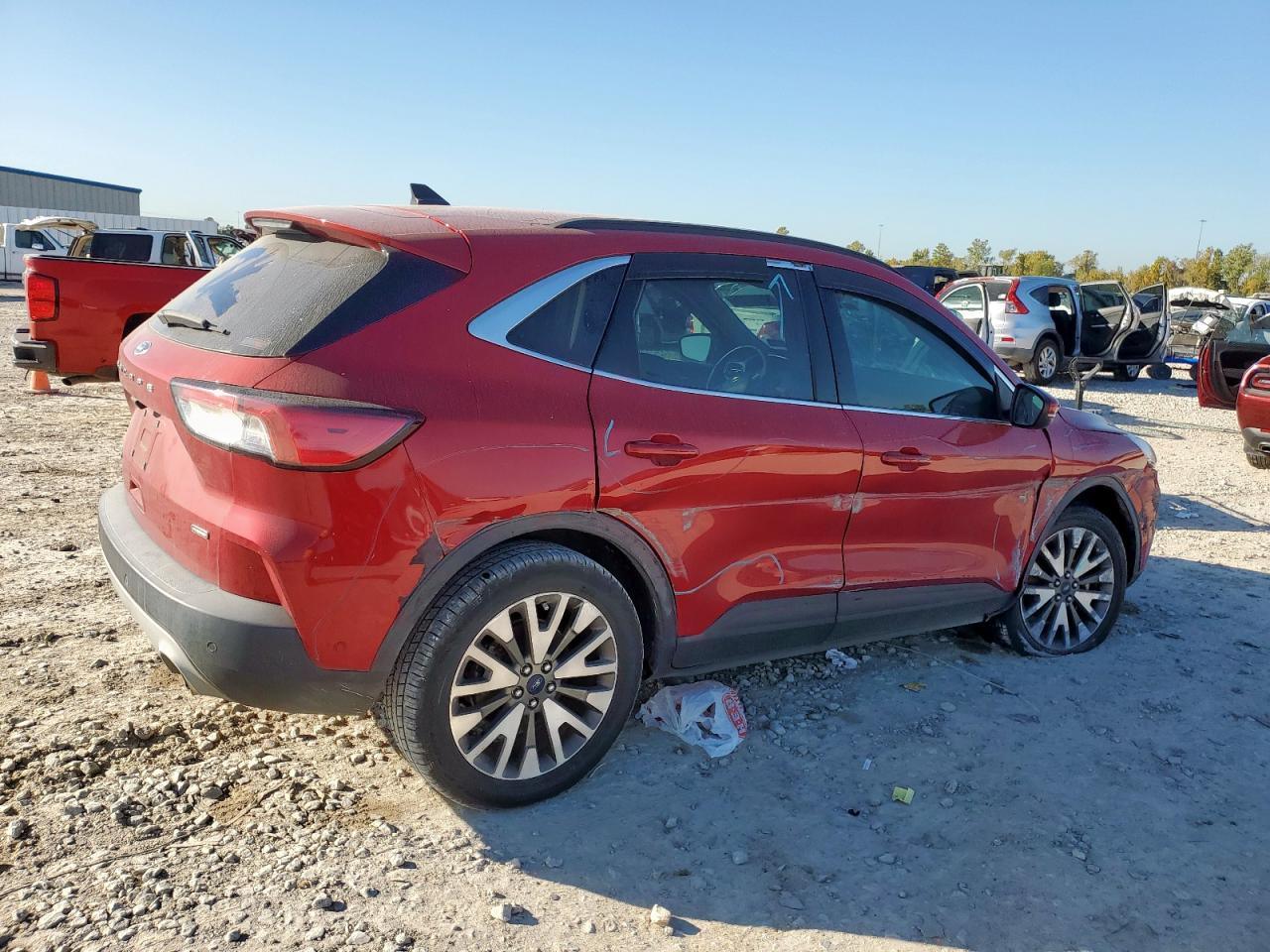 FORD ESCAPE TITANIUM