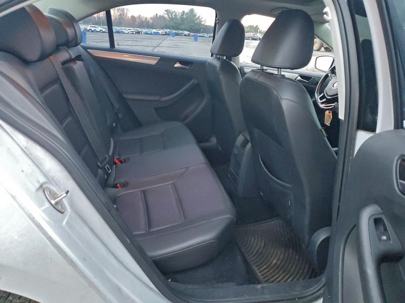 2017 VOLKSWAGEN JETTA SE #3315885131