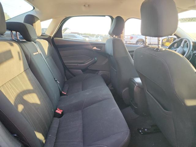 2016 FORD FOCUS SE 1FADP3F29GL319886