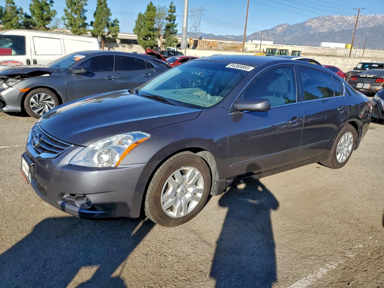 NISSAN ALTIMA BASE