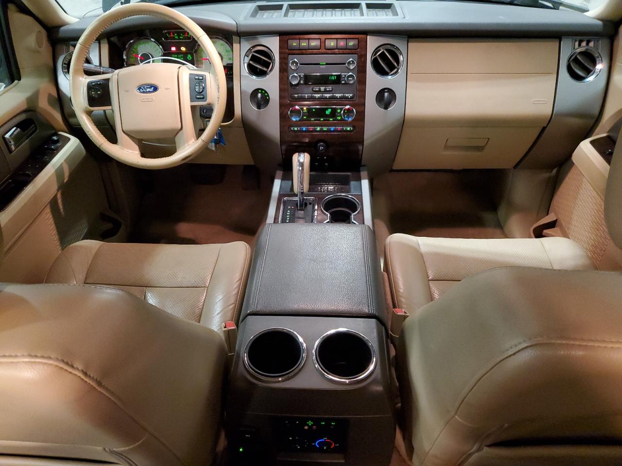 FORD EXPEDITION EL XLT