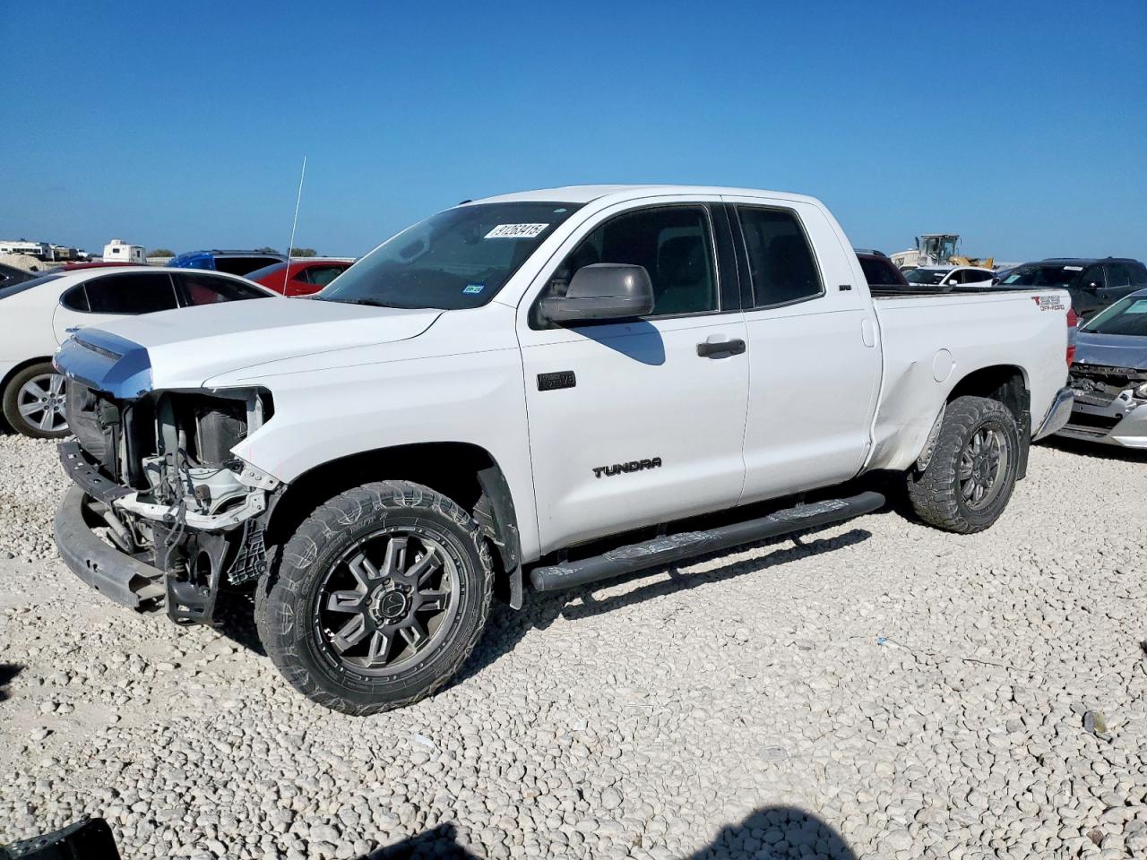 TOYOTA TUNDRA DOUBLE CAB SR