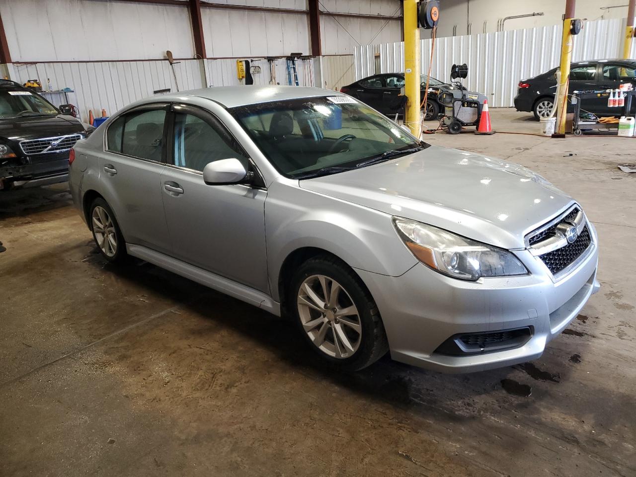 SUBARU LEGACY 2.5I PREMIUM