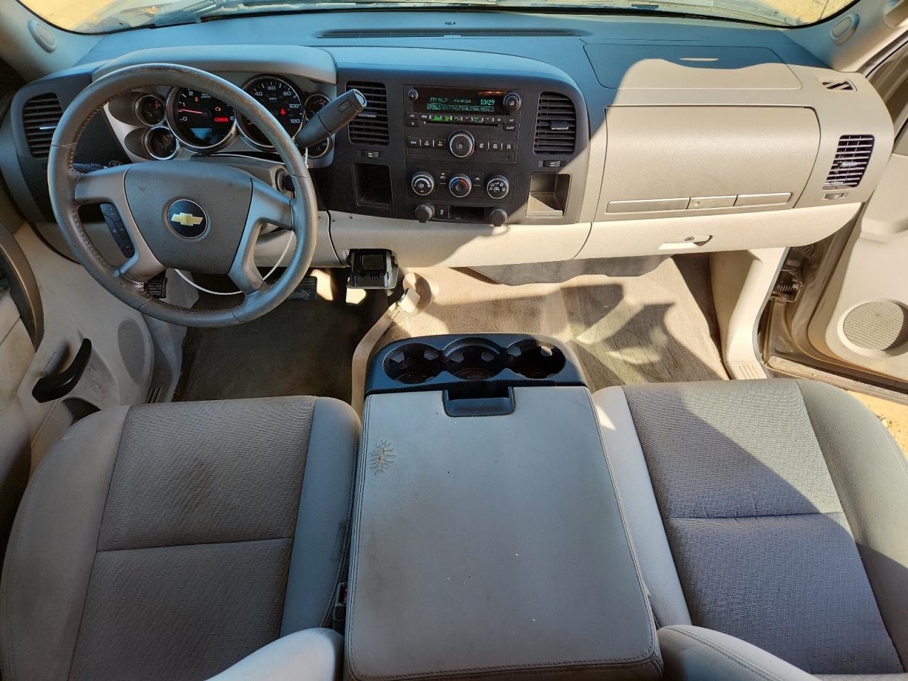 CHEVROLET SILVERADO C1500 LT