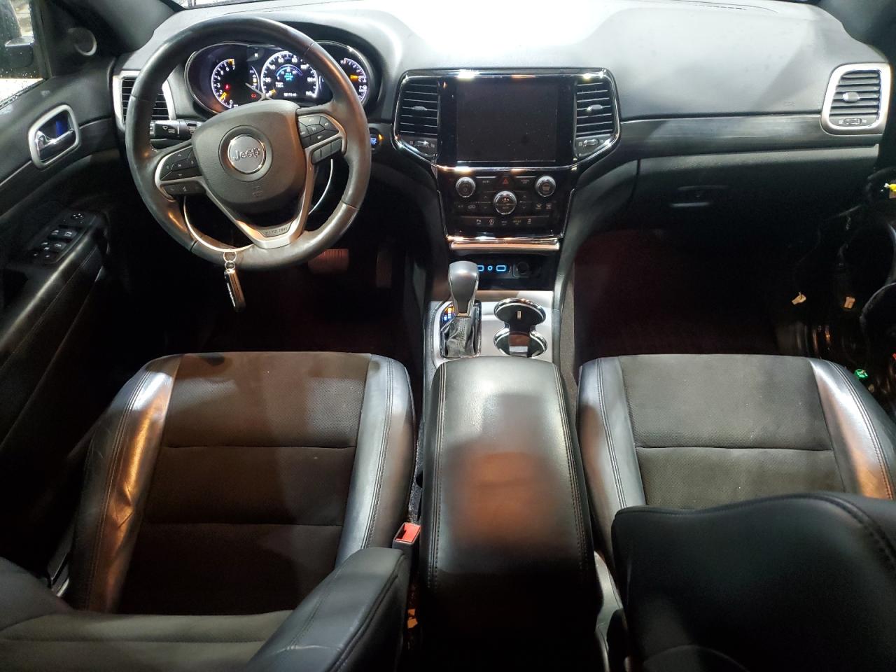 JEEP GRAND CHEROKEE LAREDO