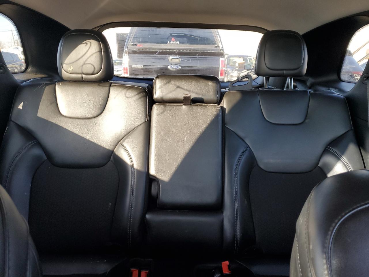 JEEP GRAND CHEROKEE LATITUDE PLUS