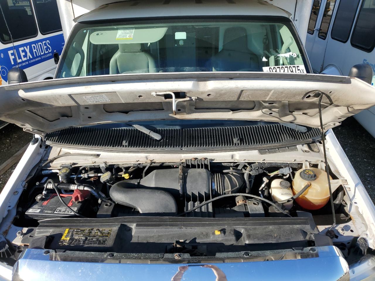 FORD ECONOLINE E450 SUPER DUTY CUTAWAY VAN